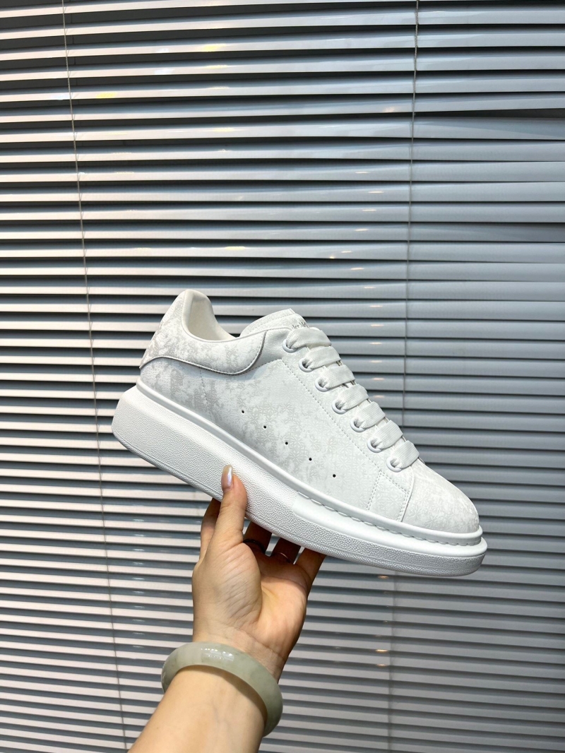 Alexander Mcqueen Casual Shoes